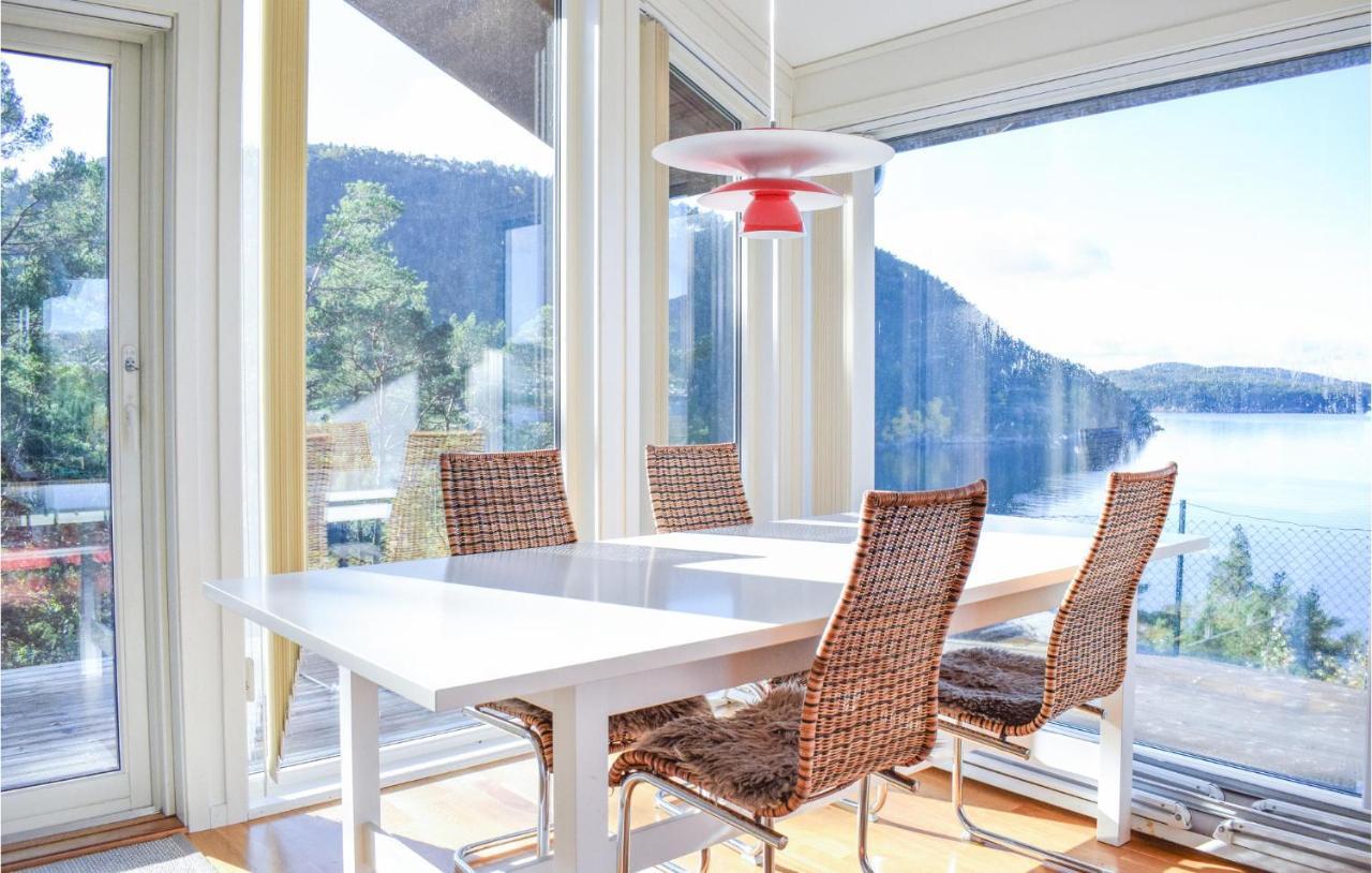 Stunning Home In Jorpeland With Kitchen エクステリア 写真
